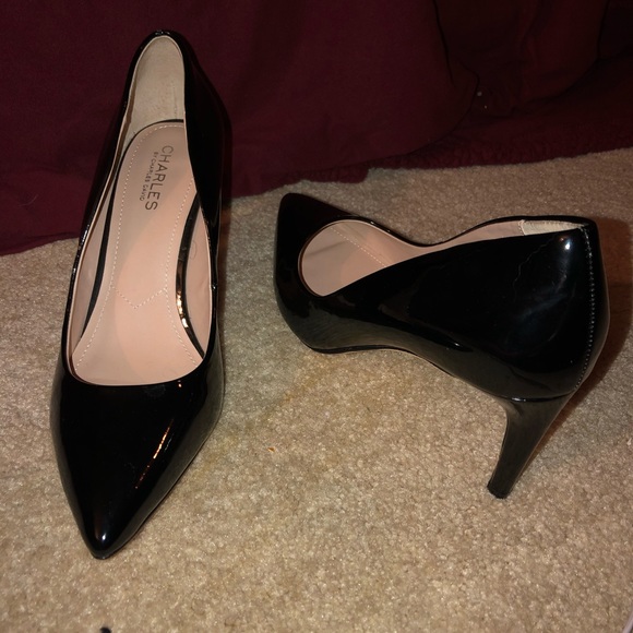 charles david black heels
